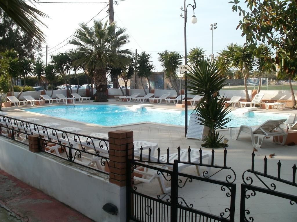 Miranta Hotel - Apartments & Studios Aegina Eksteriør bilde