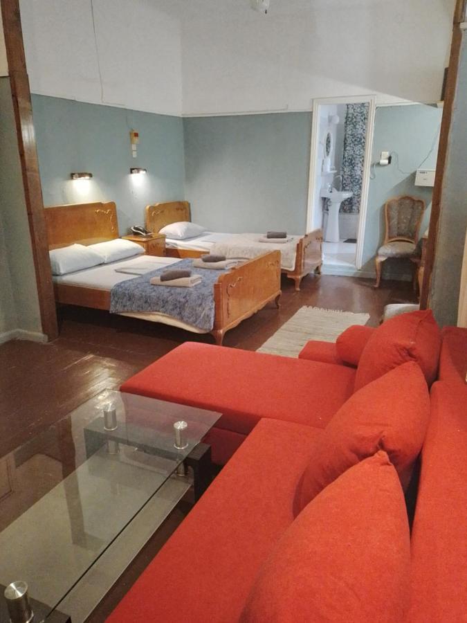 Miranta Hotel - Apartments & Studios Aegina Eksteriør bilde