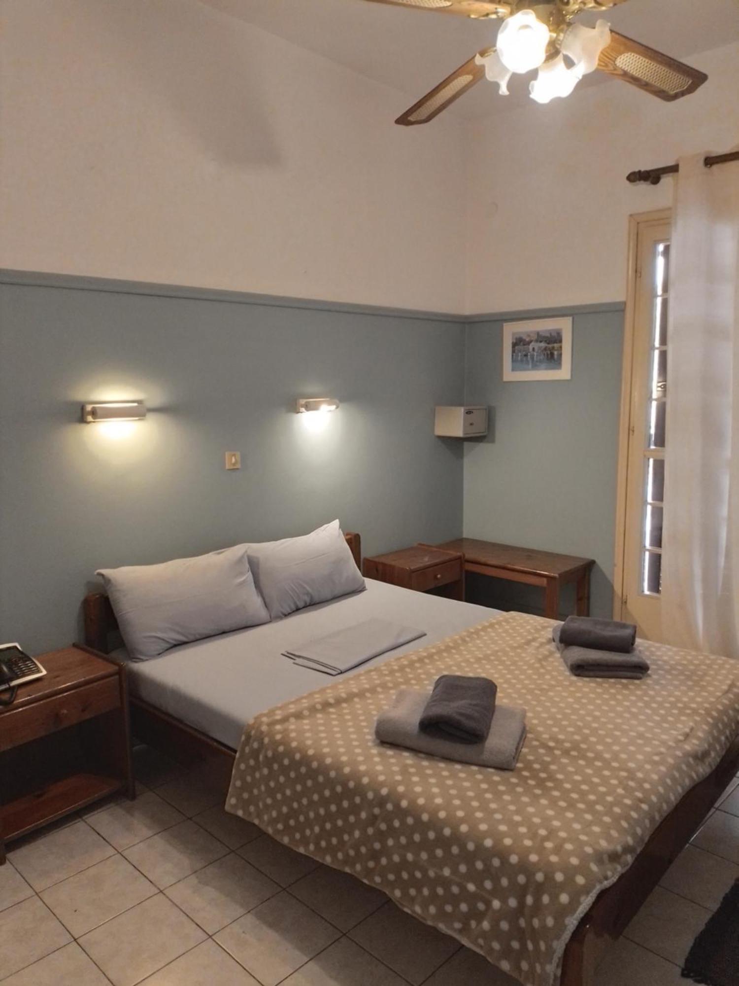 Miranta Hotel - Apartments & Studios Aegina Eksteriør bilde